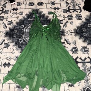 NEVER WORN Green Lace Lingerie Nightgown